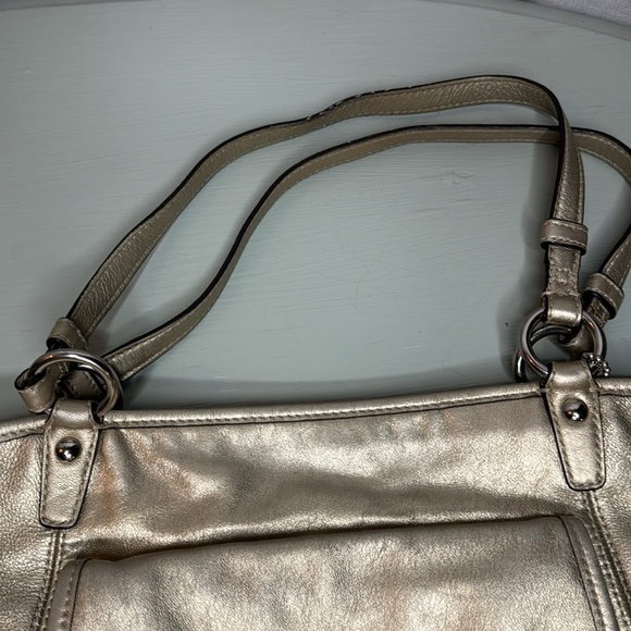 VINTAGE GOLD COACH BAG (OS) - Picture 3 of 7